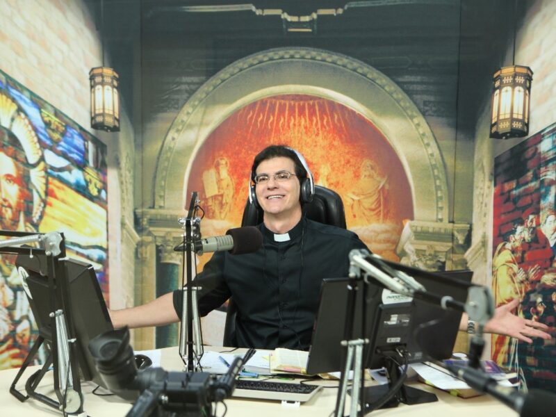 Duas décadas no ar com programa “Experiência de Deus”