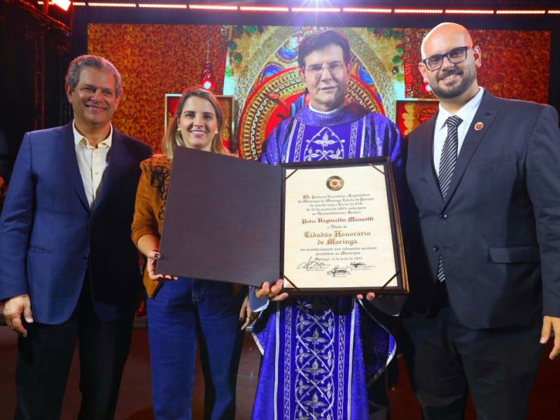 Padre Reginaldo Manzotti recebe título de Cidadão Honorário de Maringá