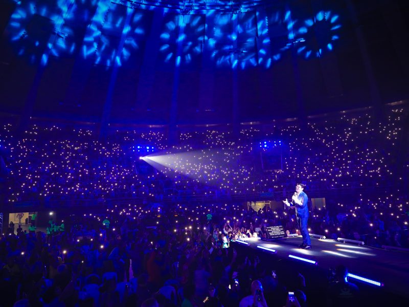 Padre Reginaldo Manzotti apresenta show no Festeja Sinop 2025