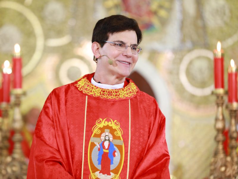 Jesus das Santas Chagas nos ensina que por meio de suas chagas somos curados