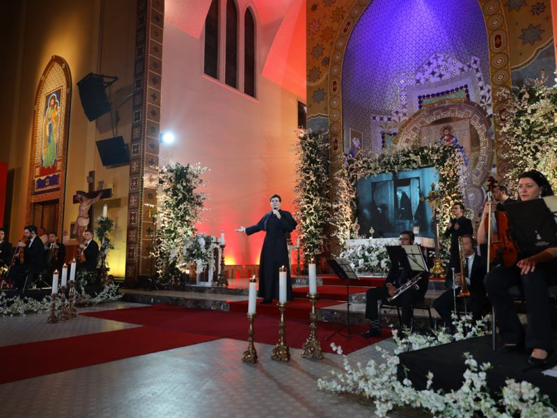 Padre Reginaldo Manzotti abre jubileu de 20 anos da Associação Evangelizar com show especial