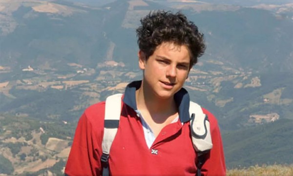 Santo Millenial: Papa Leão XIV proclama Carlo Acutis o novo santo da Igreja Católica