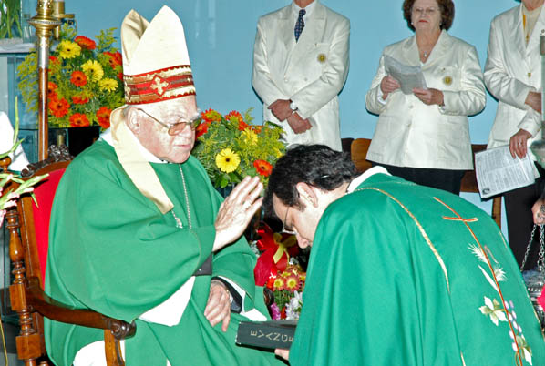 Primeira Santa Missa transmitida na TV