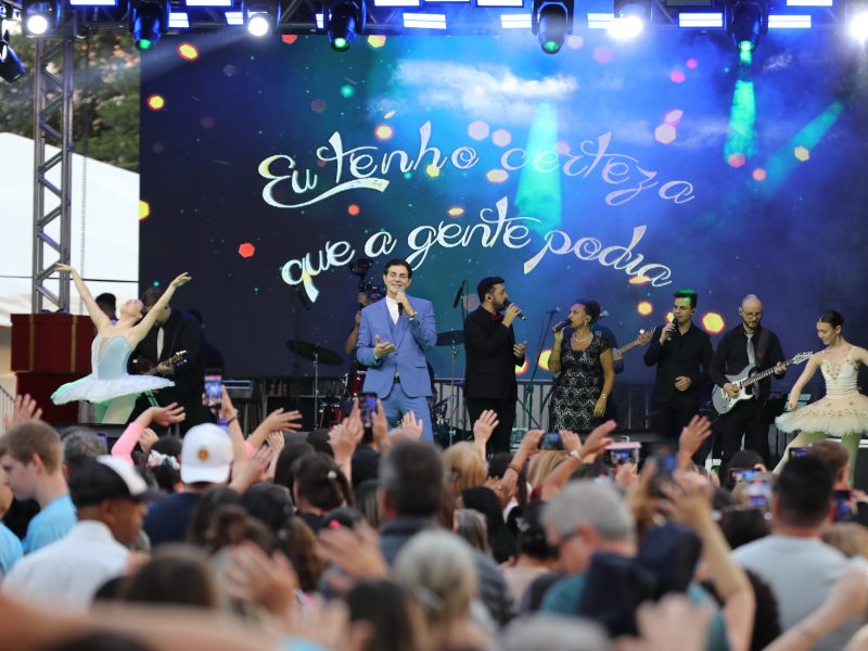 Padre Reginaldo Manzotti conduz o 22º Natal Solidário