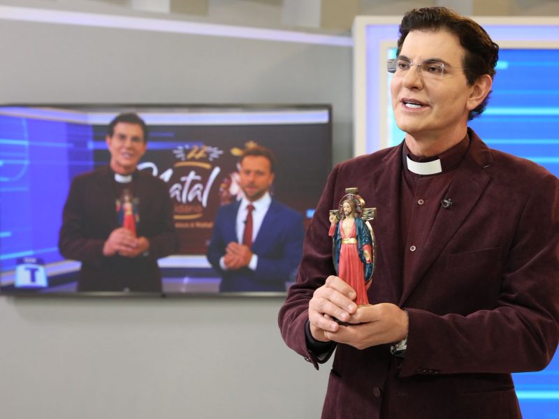 Padre Reginaldo Manzotti participa do Tribuna da Massa e convida fiéis para o Natal Solidário deste sábado