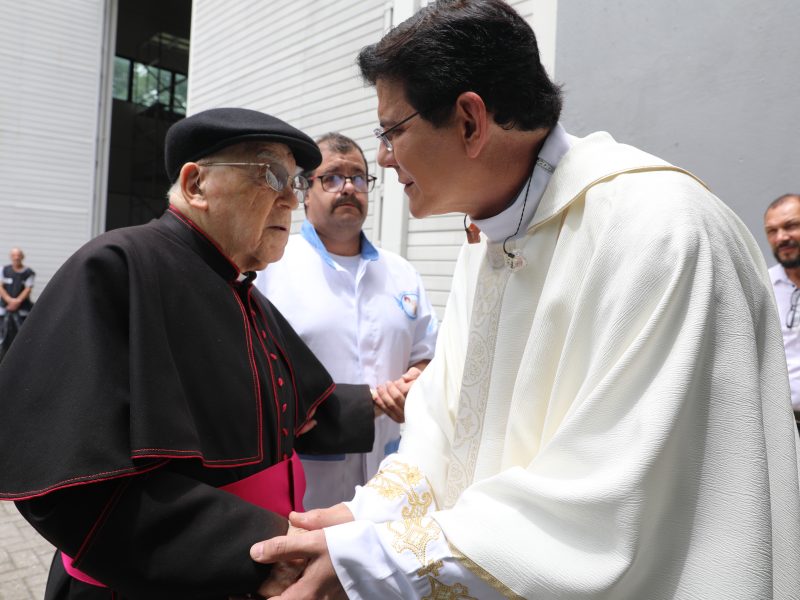 Padre Reginaldo Manzotti homenageia legado de fé no centenário de Dom Pedro Fedalto