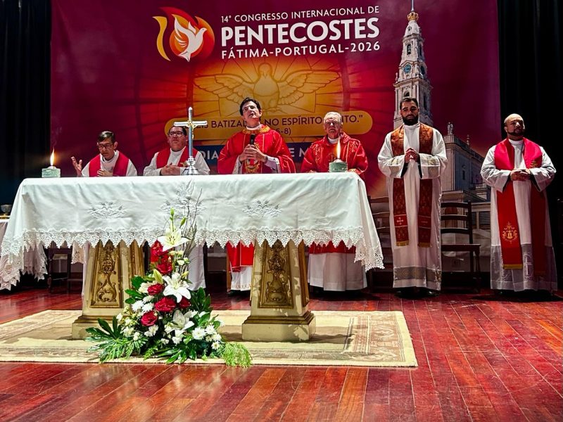 Peregrinação com Padre Reginaldo Manzotti é encerrada em Fátima no 14º Congresso Internacional de Pentecostes