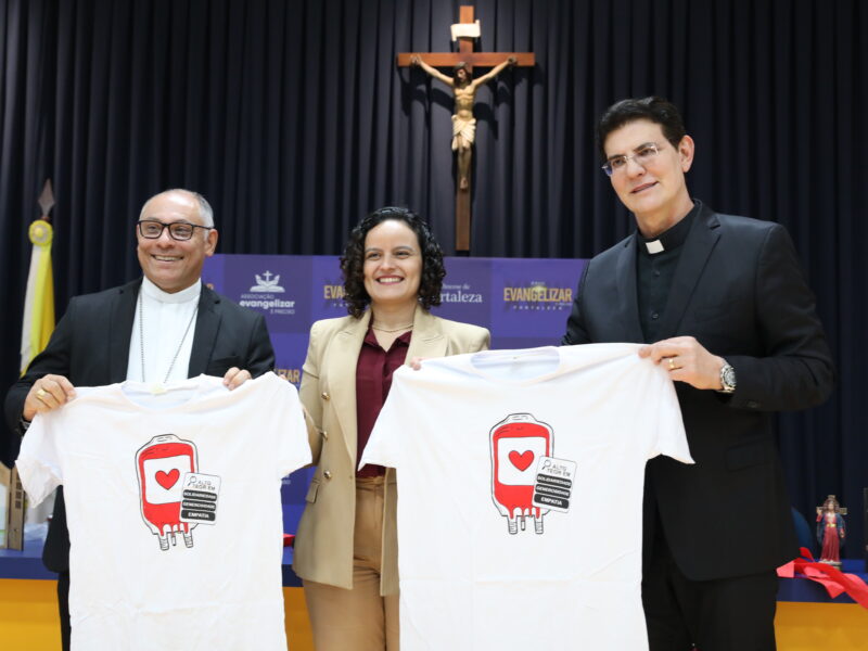 Padre Reginaldo Manzotti mobiliza fiéis para Dia D de doação de sangue em Fortaleza