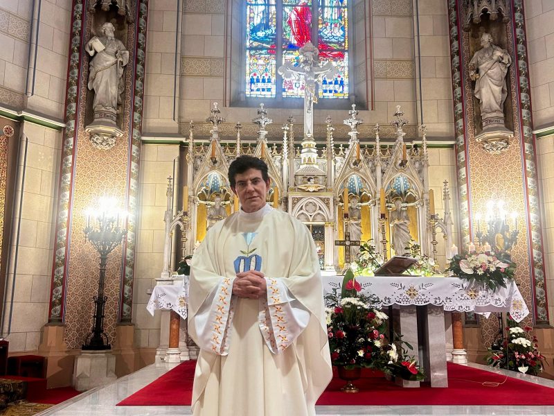 Fé e oração marcam Santa Missa na Catedral de São Venceslau, em Olomouc